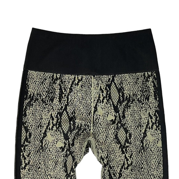 Fabletics Snakeskin Printed Seamless 7/8 Leggings Sz S High Waisted Green Black - Picture 6 of 7